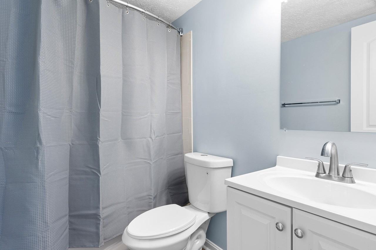 Park Towne Drive - Photo 6 of 15