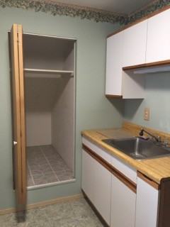 20 Forest Ave - Photo 3 of 10