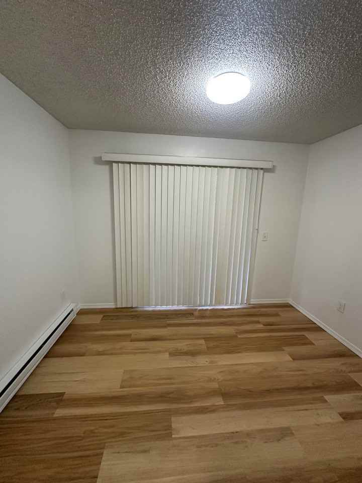 14133 Ne 7th Pl #3 - Photo 5 of 14