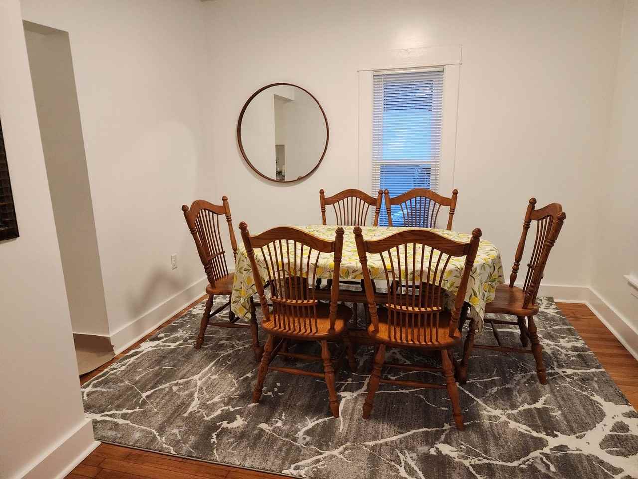 256 Dickinson St Sw - Photo 5 of 15