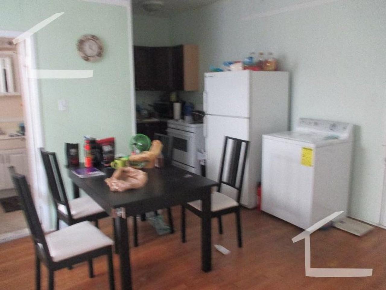 439 Park Dr - Photo 6 of 7