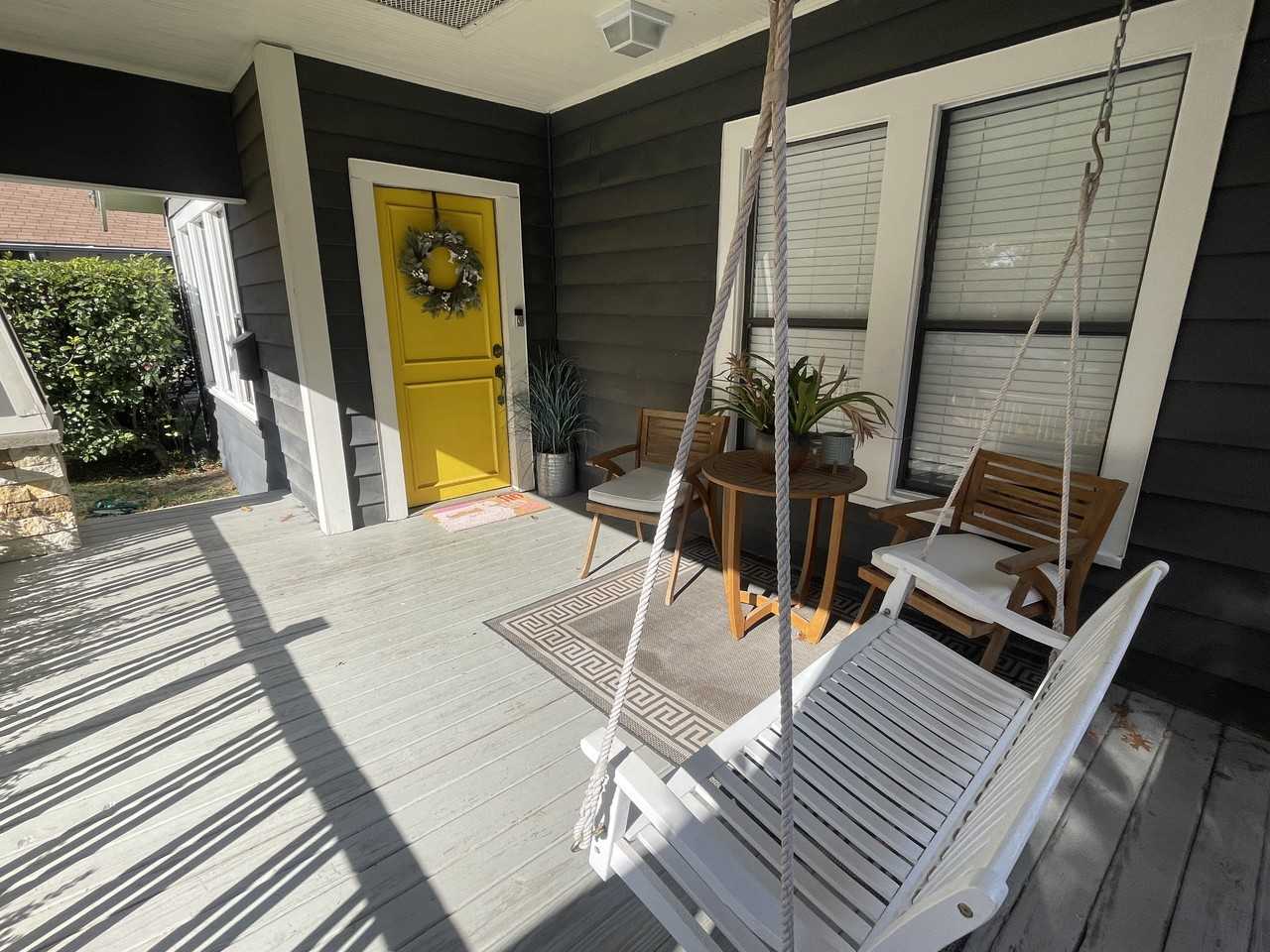 5307 Willis Ave #NA - Photo 2 of 26