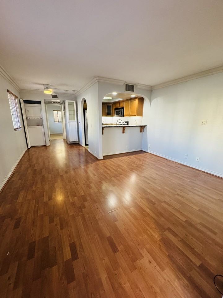 2776 B St #NA - Photo 2 of 10