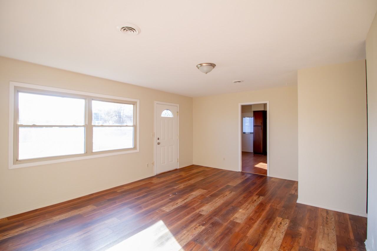 530 W Northgate Pkwy #NA - Photo 2 of 23