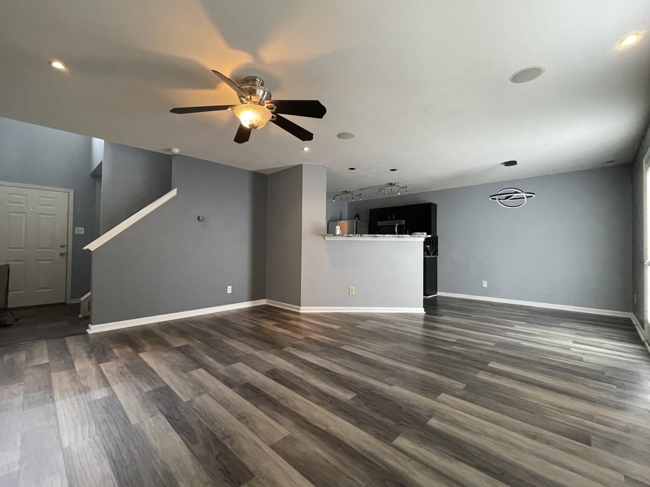 1711 Lynford Dr #NA - Photo 3 of 21