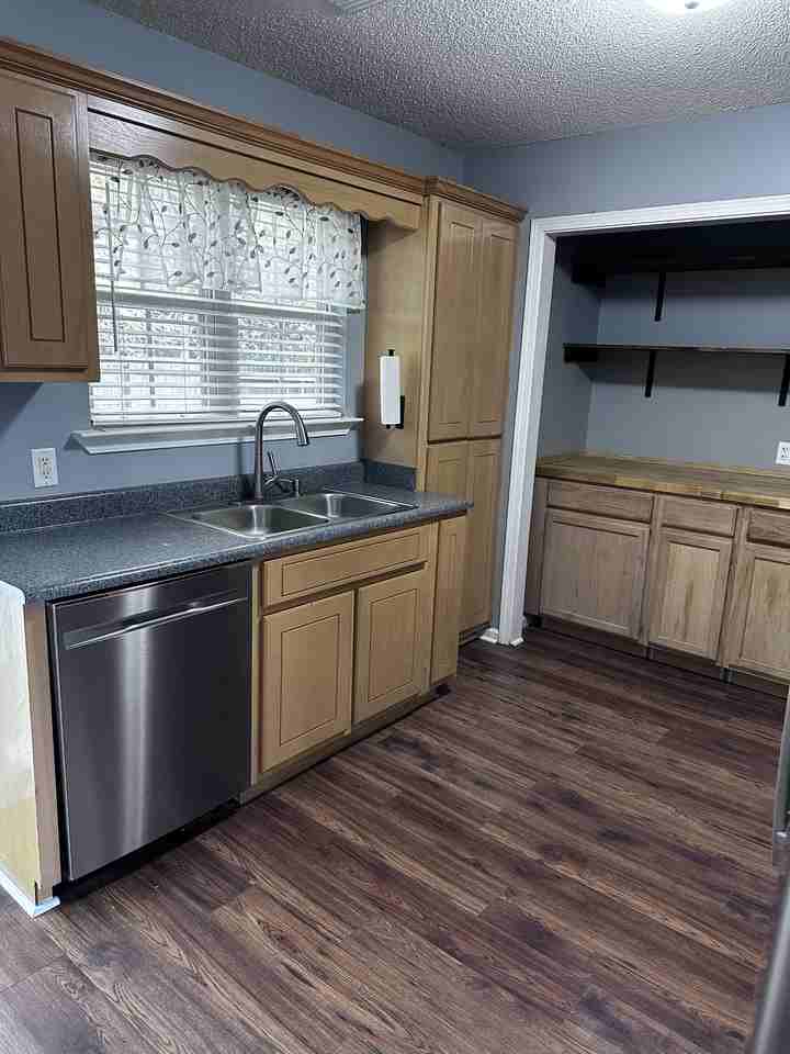 119 Mustang Dr #NA - Photo 2 of 14