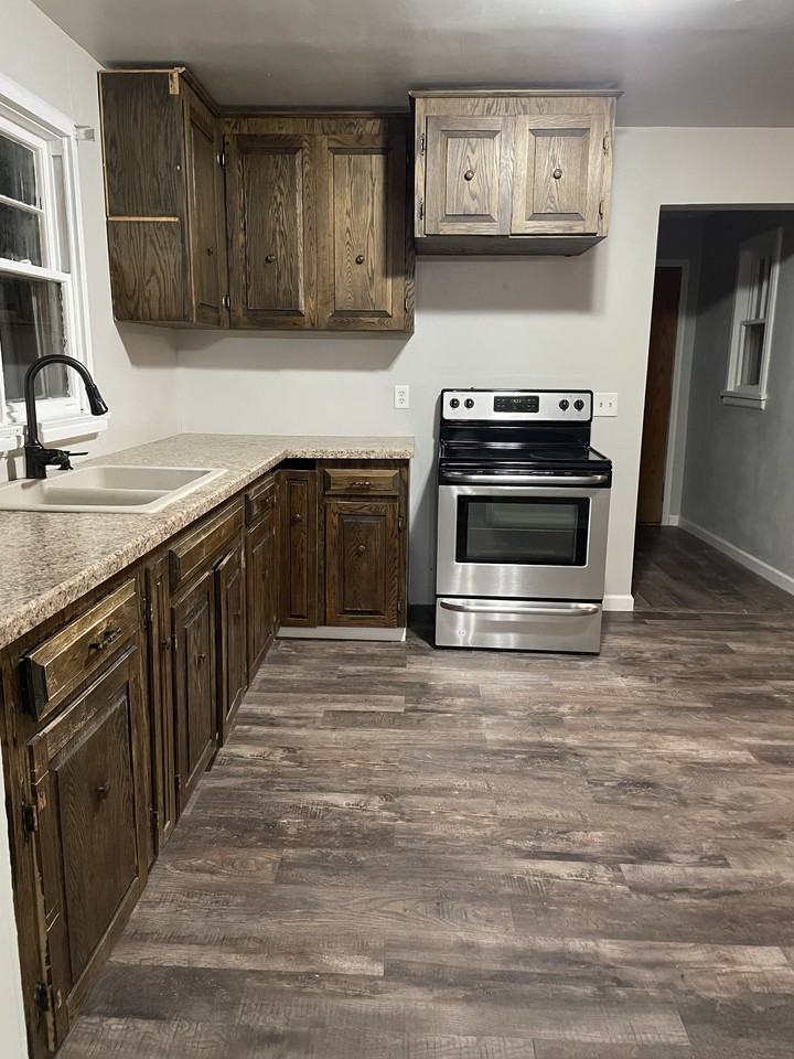 639 S Main Ave #NA - Photo 6 of 13