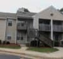 featured image of 18 Lakeside Cres #B