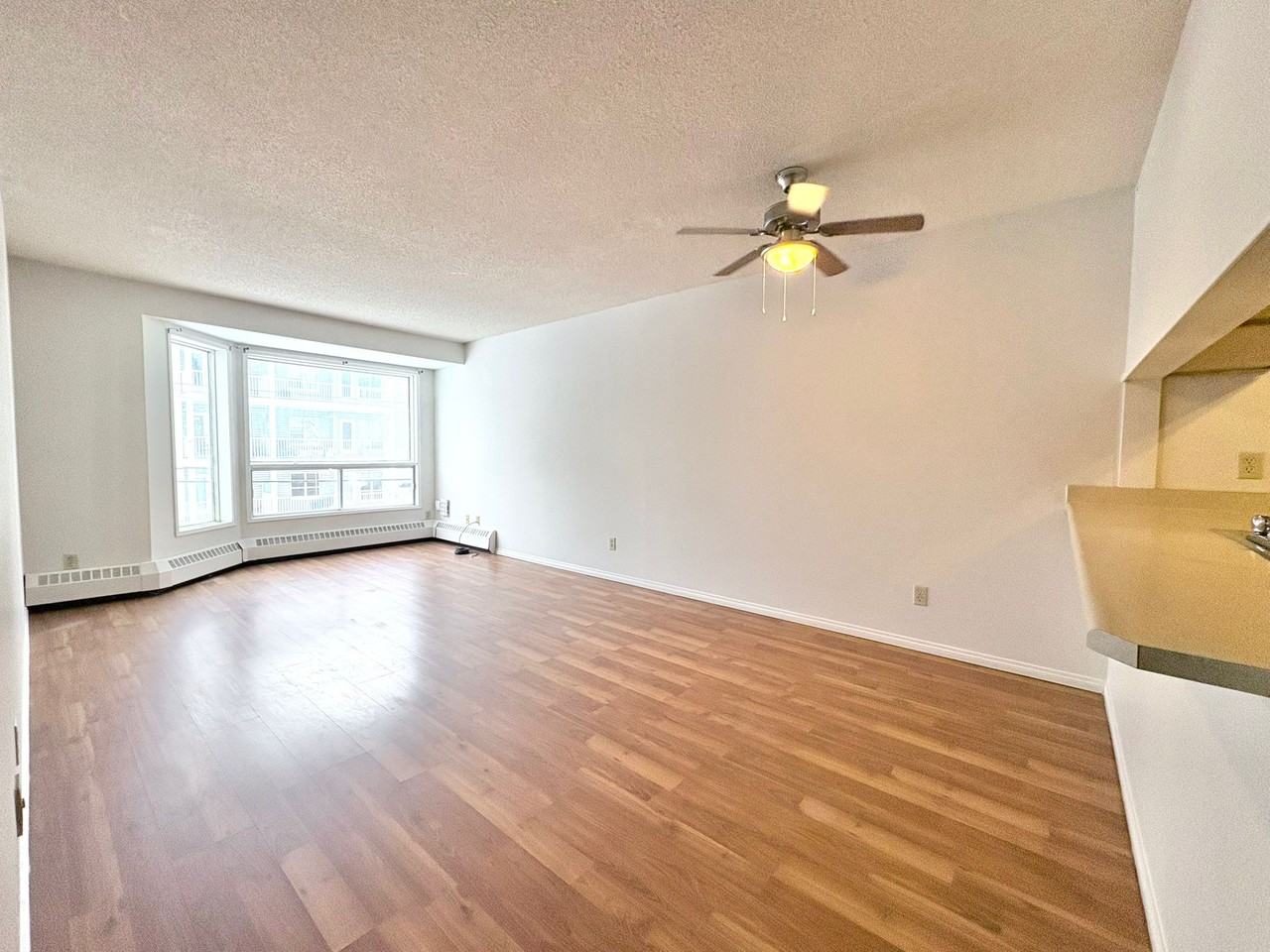 Garneau Bay - Photo 6 of 12