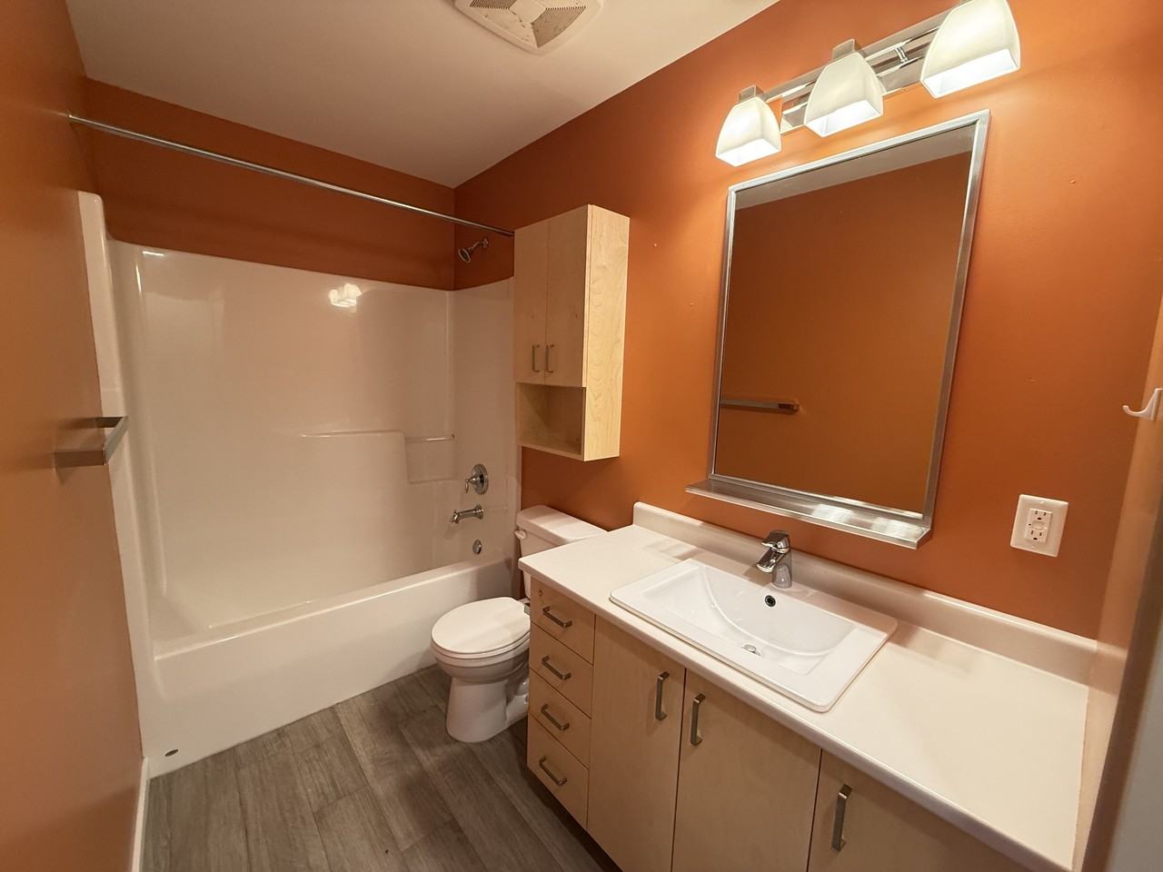 244 Selby Street #204 - Photo 4 of 16