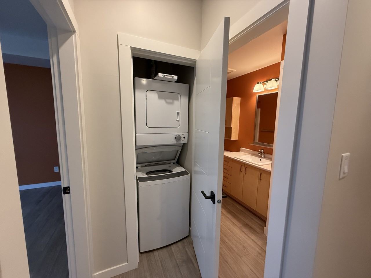 244 Selby Street #204 - Photo 5 of 16