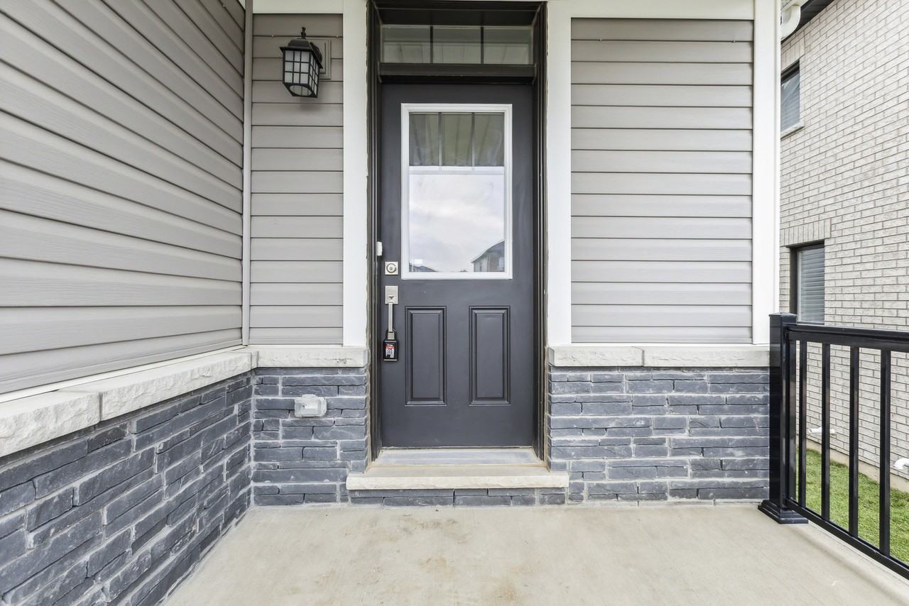 1 Caledonia Drive - Photo 3 of 30