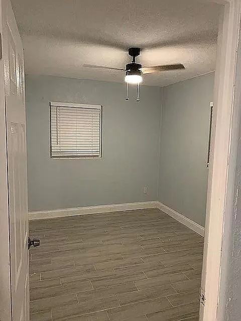 2148 West South Street - Photo 3 of 7