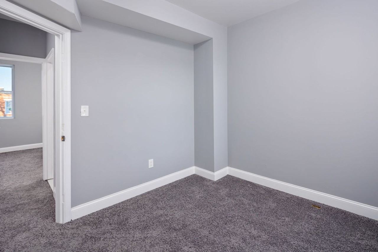 4158 Eierman Ave - Photo 3 of 3