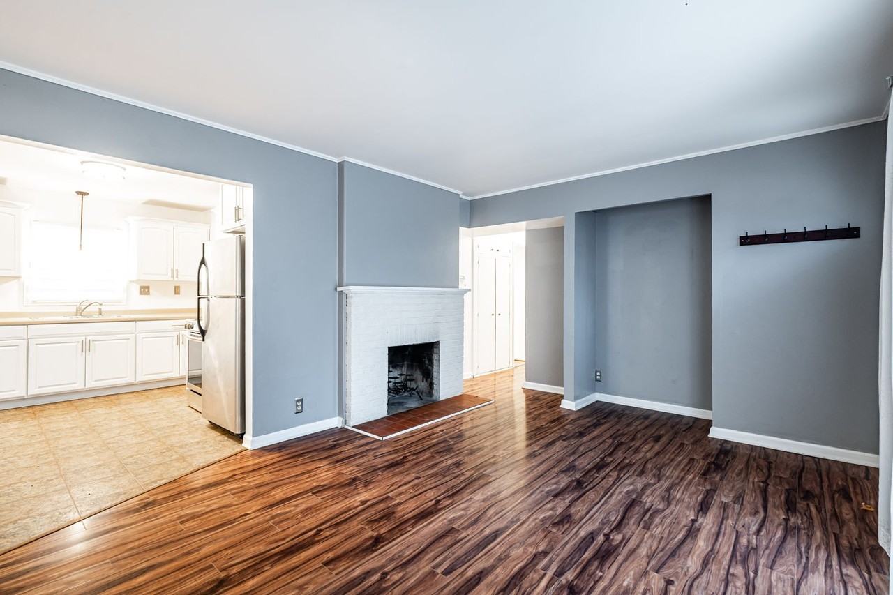 3744 N 64th St - Photo 3 of 18