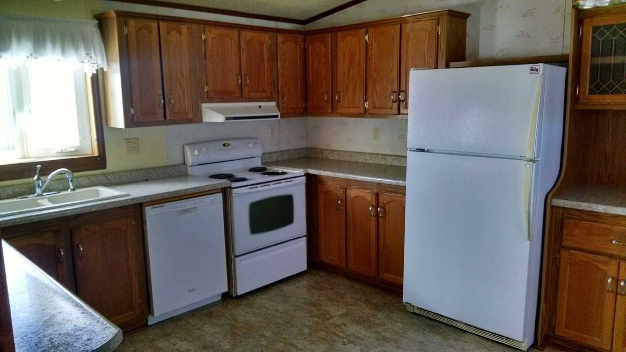 1127 Freden Blvd - Photo 3 of 11