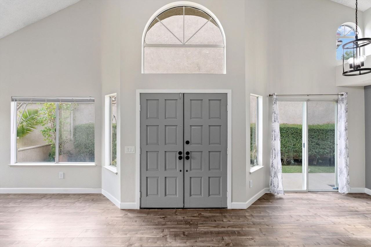 25639 Salerno Way - Photo 7 of 40