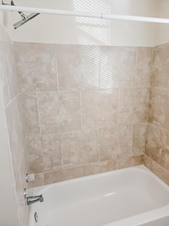 1218 Dunbar St Se - Photo 2 of 7