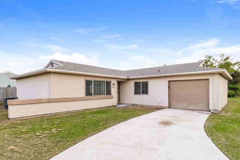 495 Foam Ln Ne - Photo 3 of 16