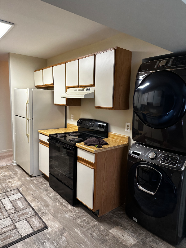 8395 Buttress Ln - Photo 7 of 16