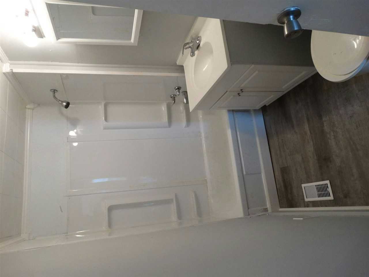 3407 Washington Avenue - Photo 6 of 10