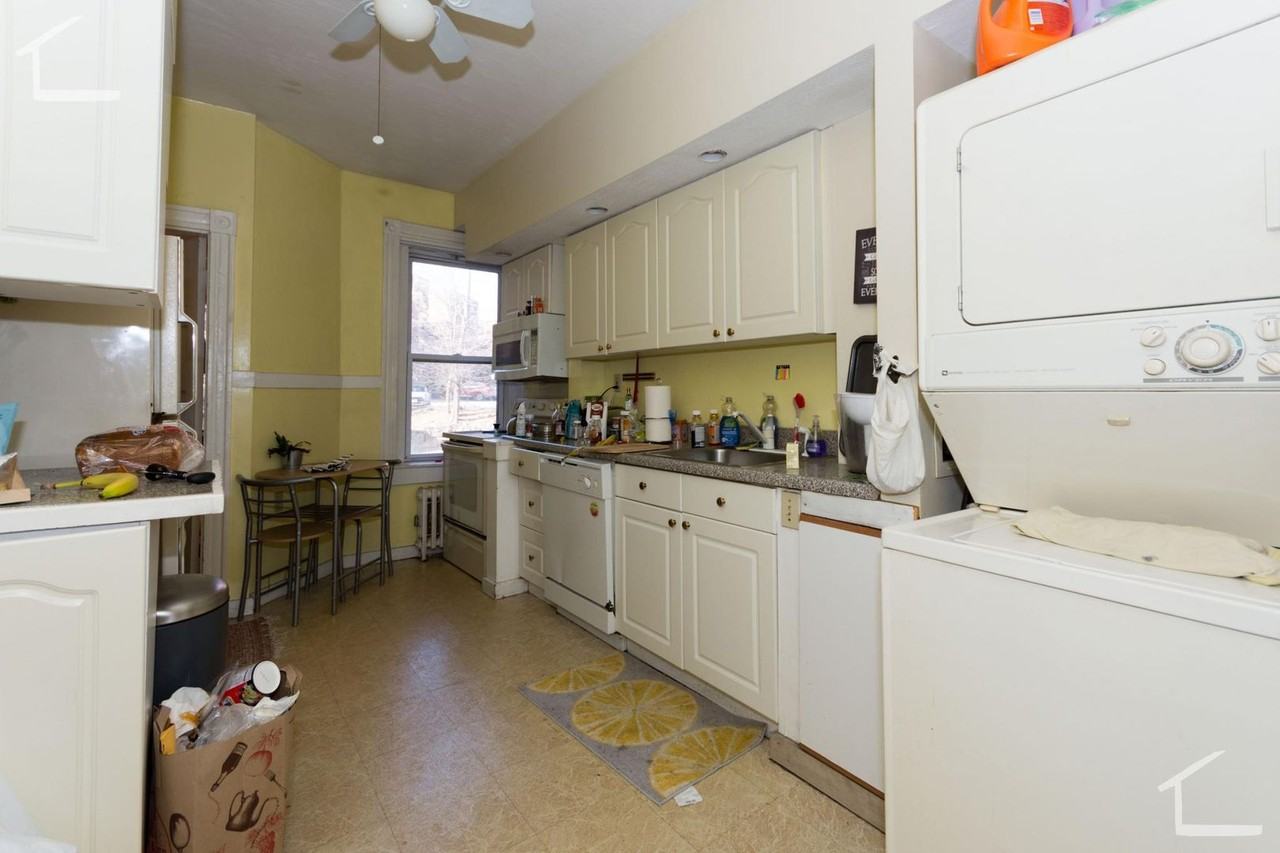 1234 Beacon Street - Photo 4 of 5