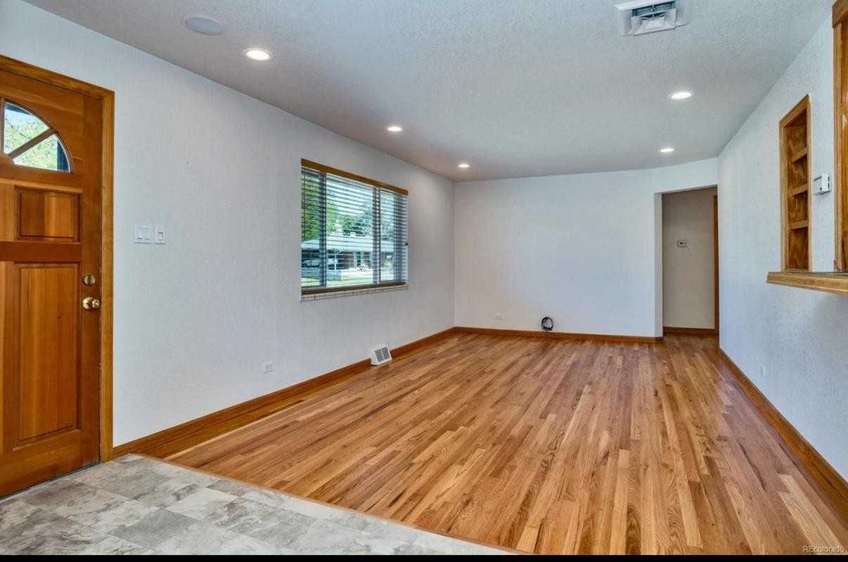 96 S Depew Dr - Photo 2 of 26