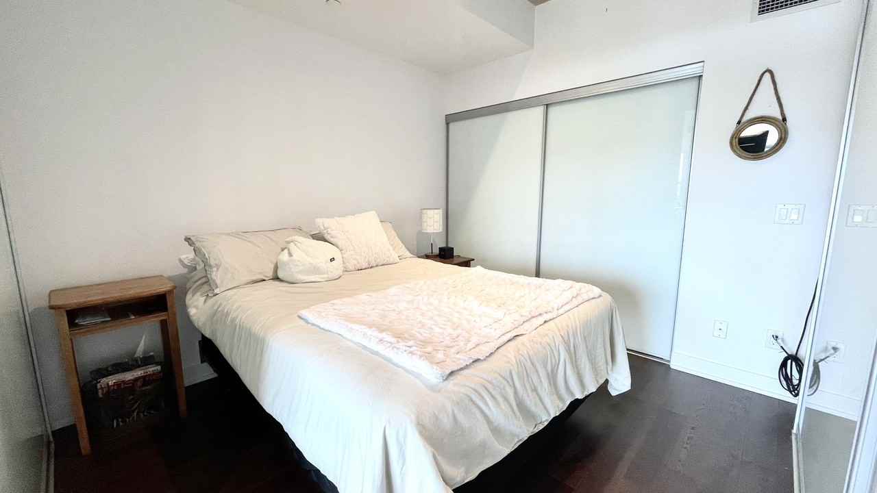 1190 Dundas St E - Photo 3 of 13