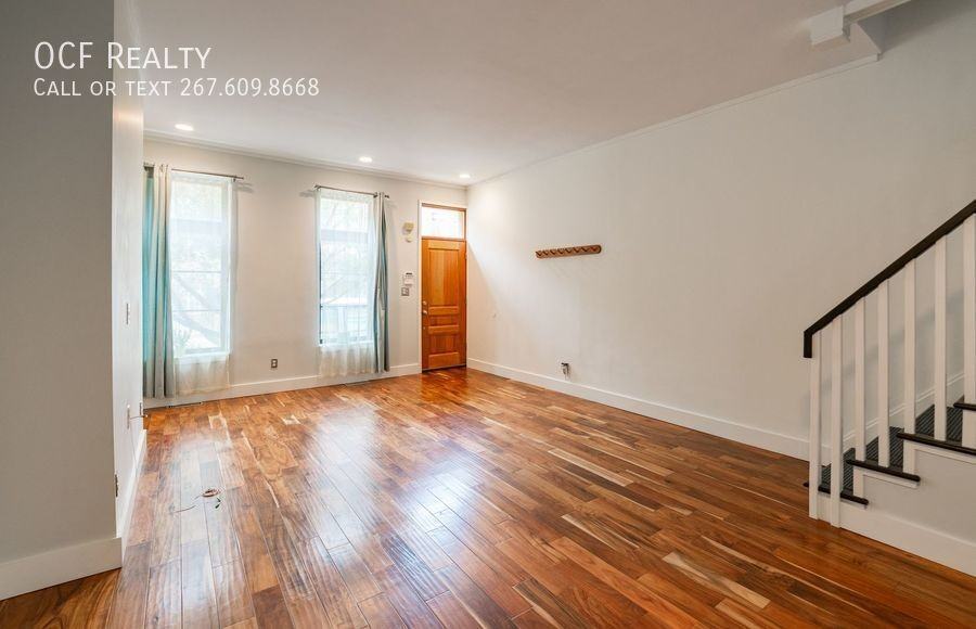 2662 Memphis St - Photo 3 of 27
