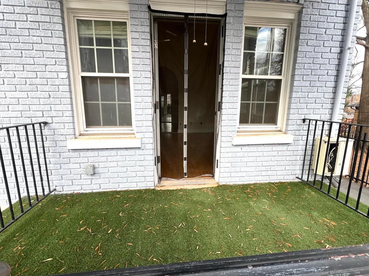 500 Parkway Dr Ne #02 - Photo 7 of 10