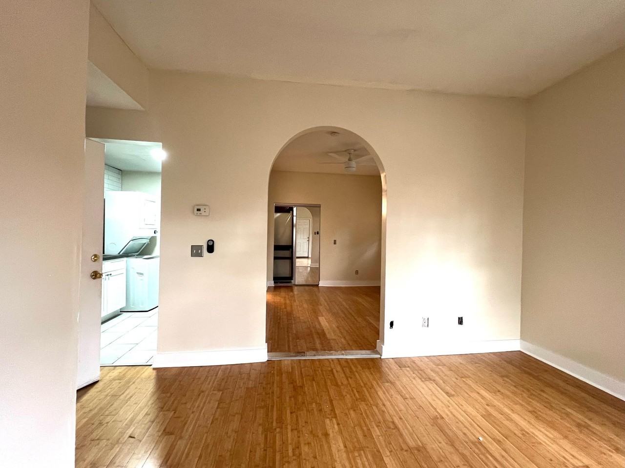 500 Parkway Dr Ne #02 - Photo 5 of 10