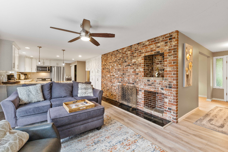 1290 Sw 301st St - Photo 3 of 50