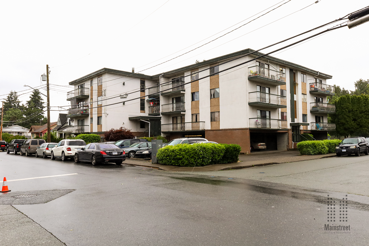 Chilliwack District Mainstreet Apartments - Photo 6 of 14
