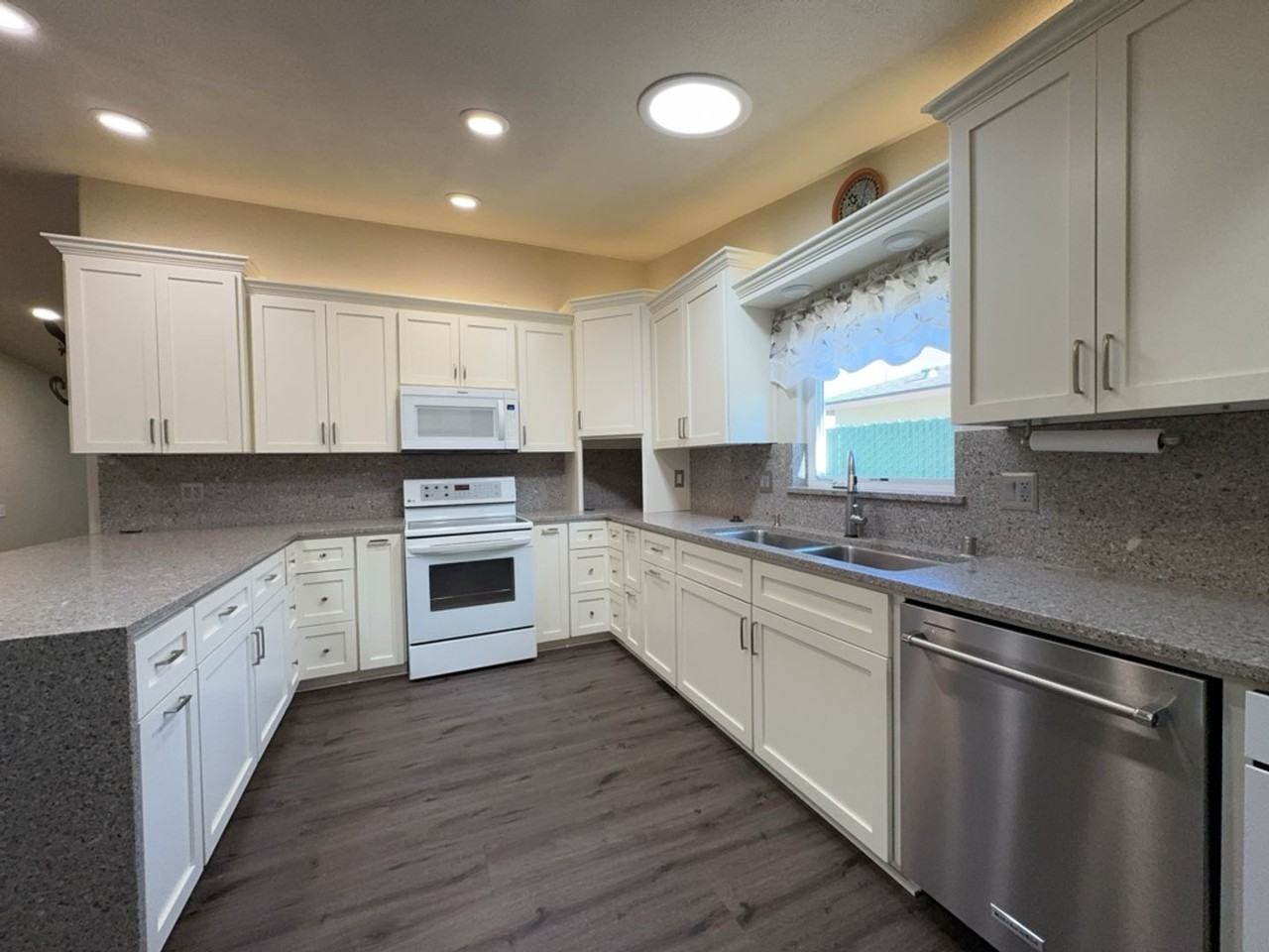 5125 Camino De Arena - Photo 4 of 24