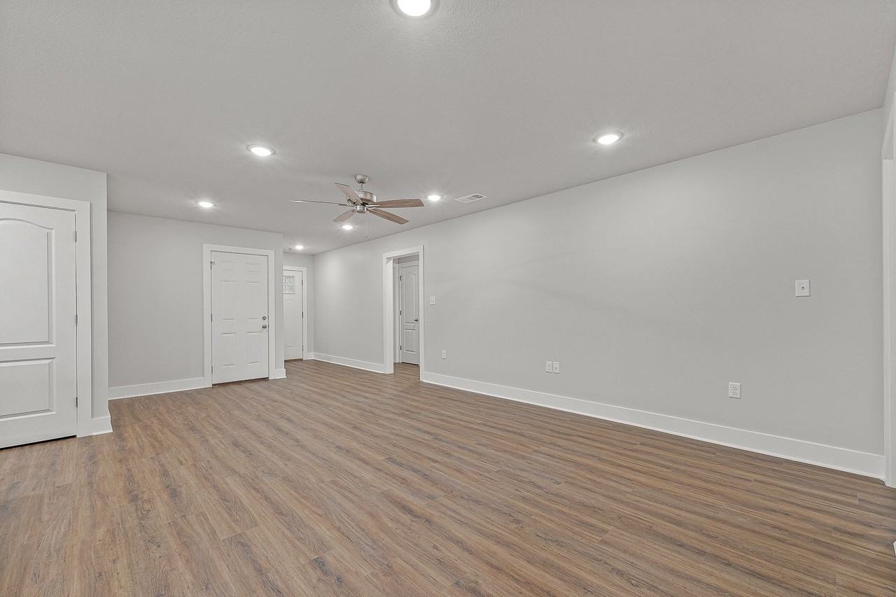 5704 Morgan Dr - Photo 7 of 22