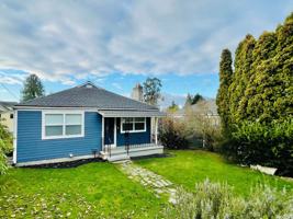 featured image of 5447 48th Ave Sw