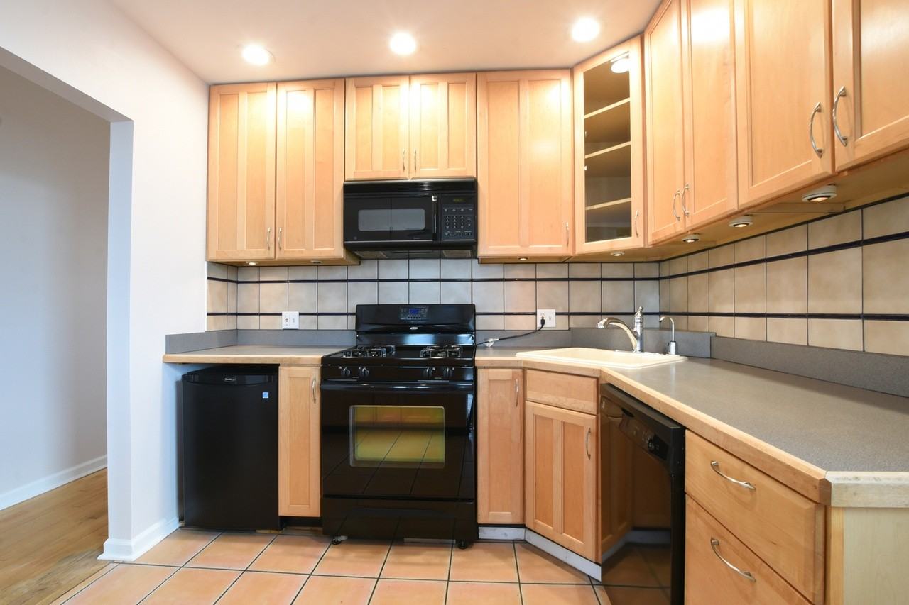 3451 Grand Boulevard #2 - Photo 5 of 12