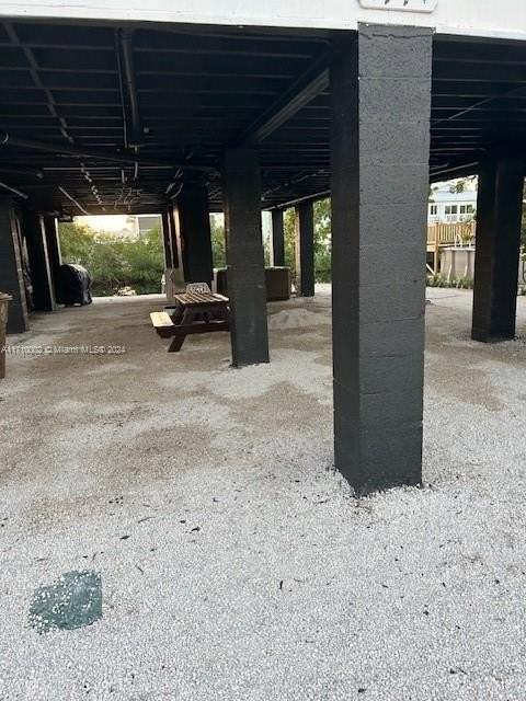 74 Pelican Ln #1 - Photo 5 of 23