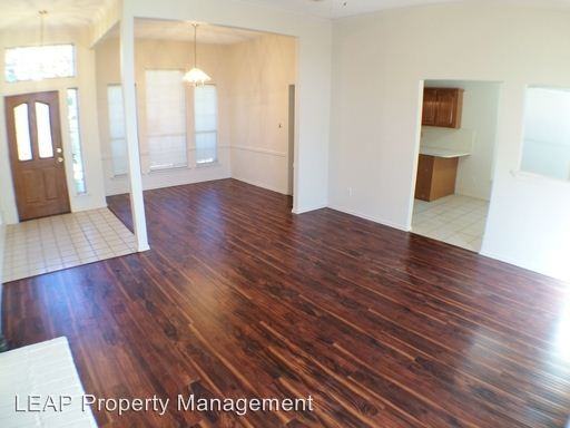 2518 Daisy Ln - Photo 3 of 13