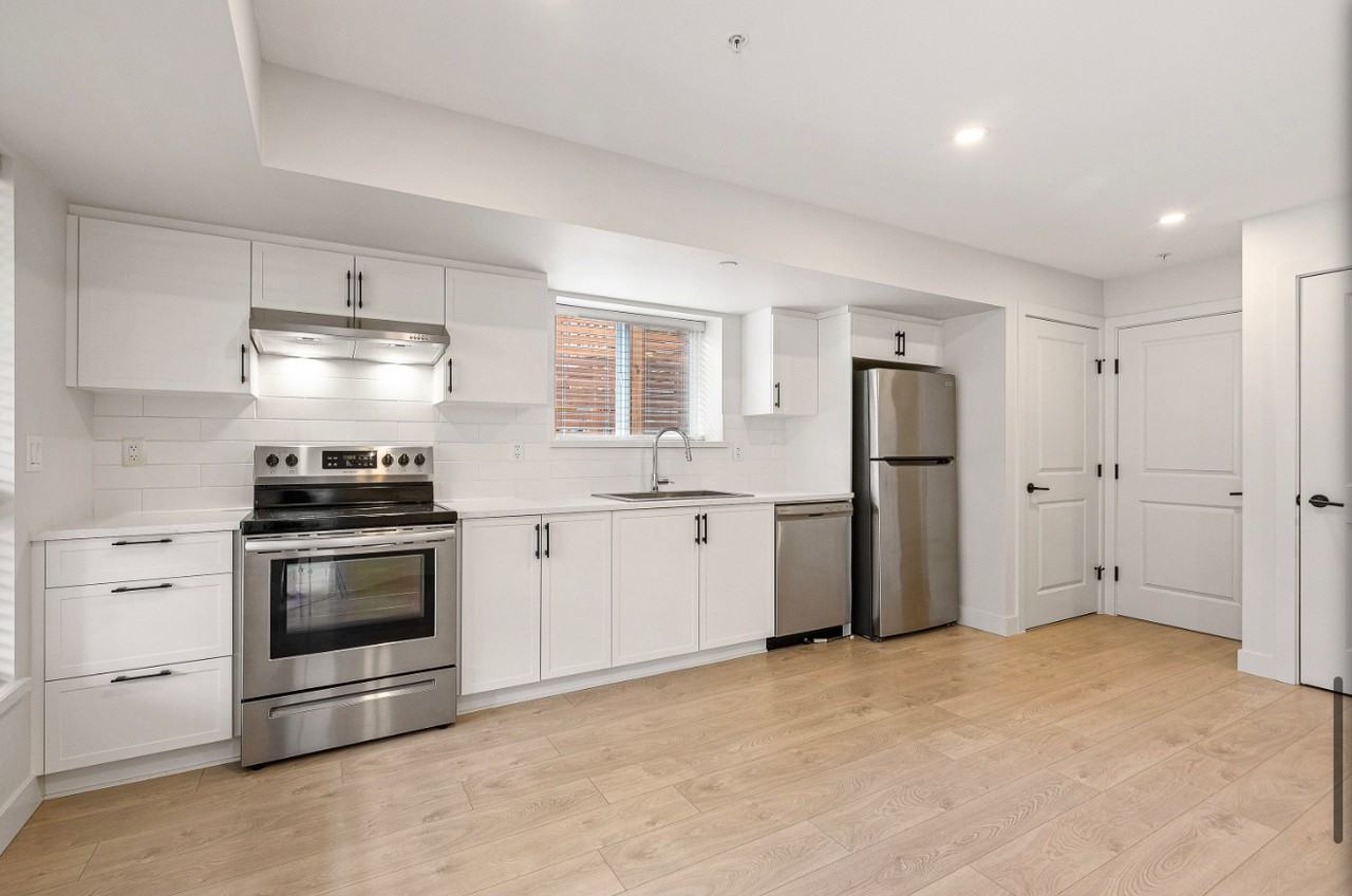 113 Avenue - Photo 2 of 11