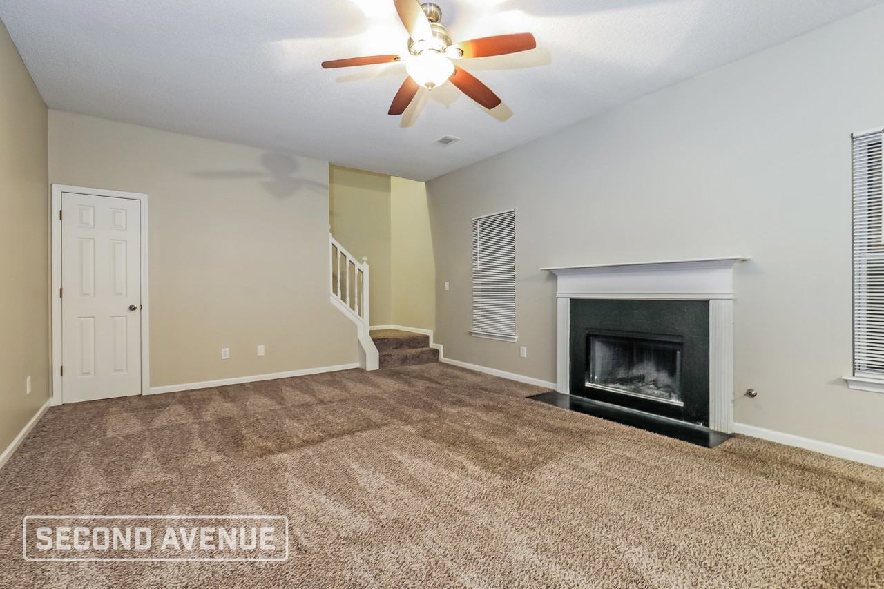 3912 Oakman Pl - Photo 5 of 29