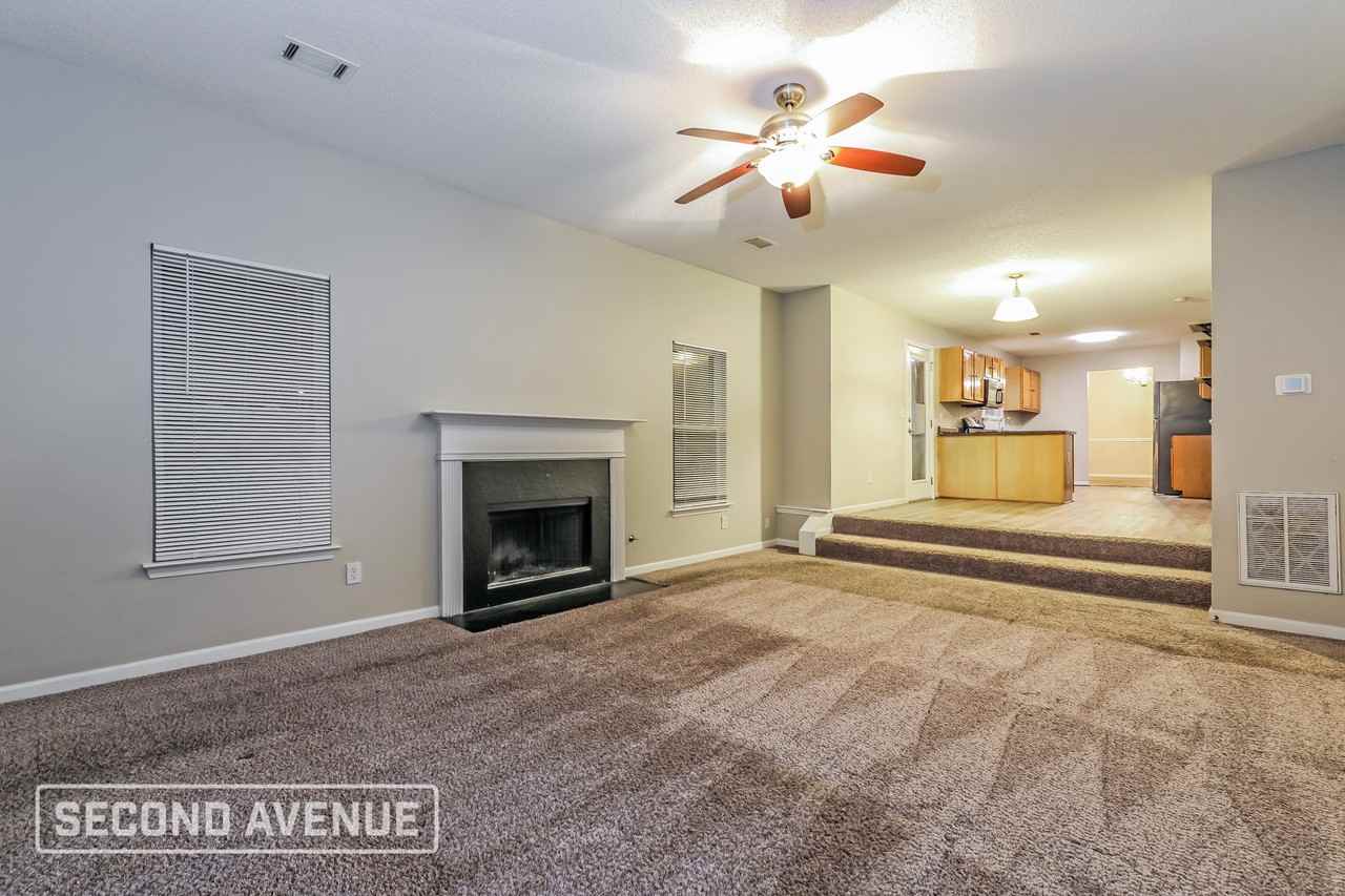 3912 Oakman Pl - Photo 4 of 29