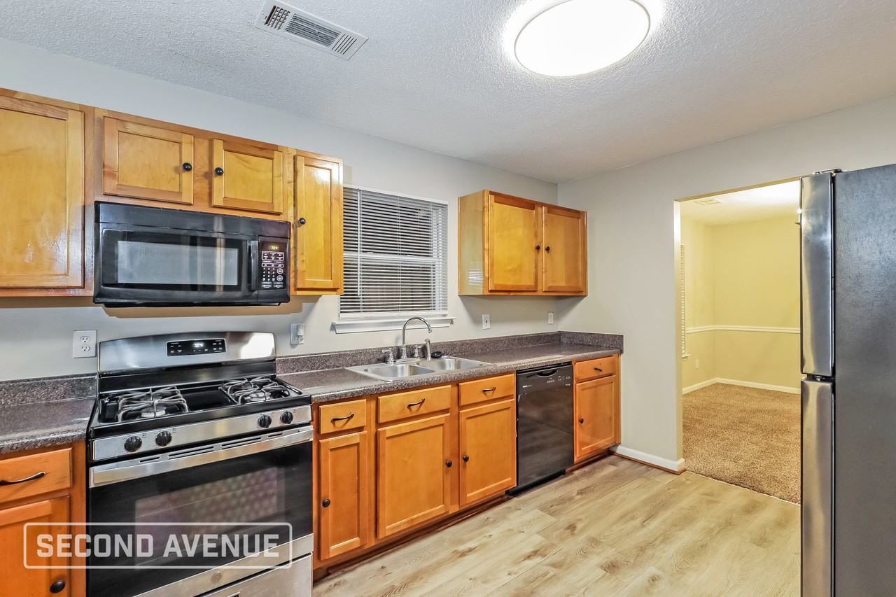 3912 Oakman Pl - Photo 6 of 29