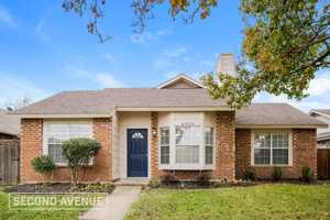 featured image of 4005 Bond St