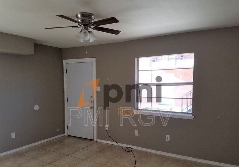 1801 Washington Ave #7 - Photo 7 of 10