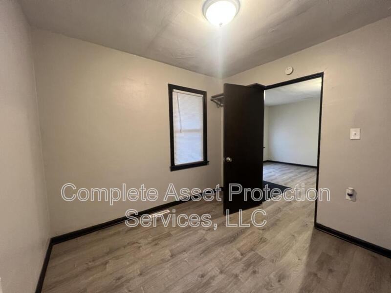 3102 W 40th Ave - Photo 4 of 8