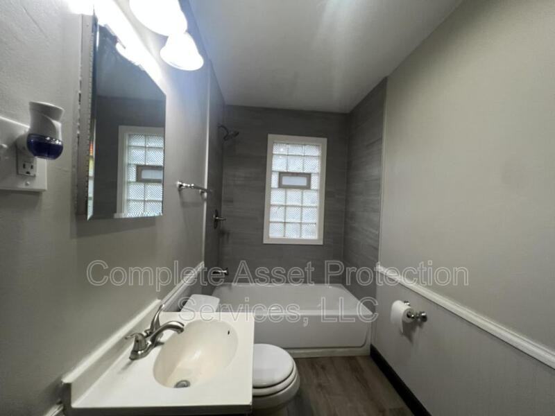 3102 W 40th Ave - Photo 5 of 8