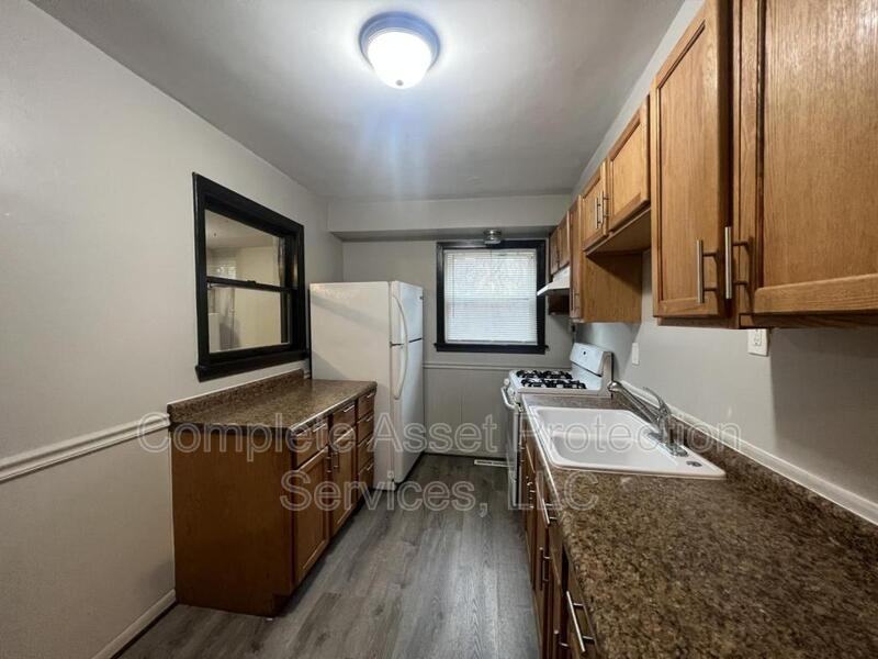 3102 W 40th Ave - Photo 6 of 8