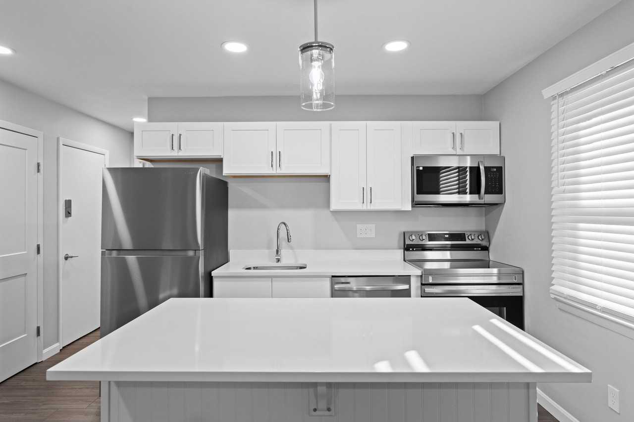 Chester Place - Photo 4 of 19