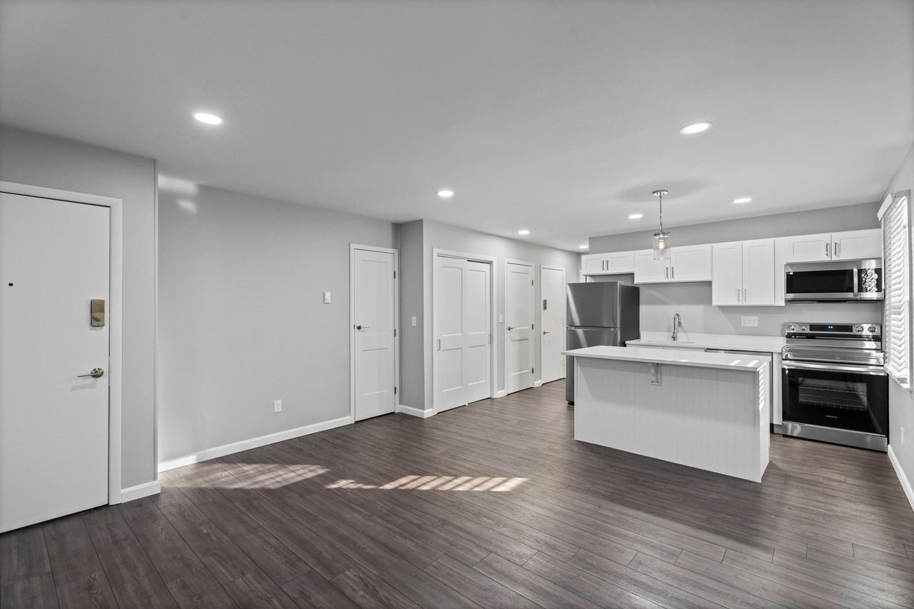 Chester Place - Photo 7 of 19